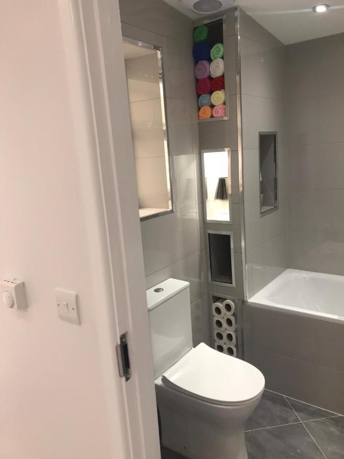 One Bedroom Apartment Goodmayes 外观 照片