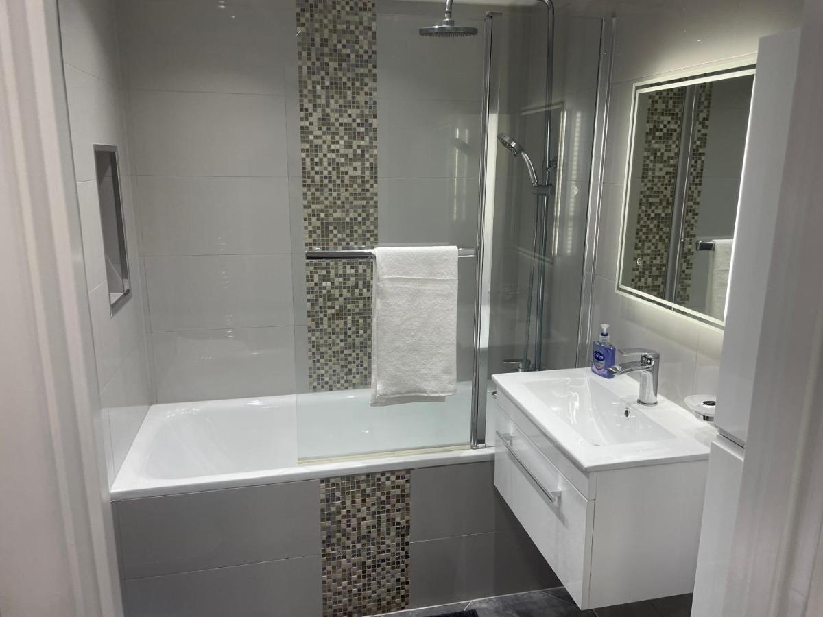 One Bedroom Apartment Goodmayes 外观 照片