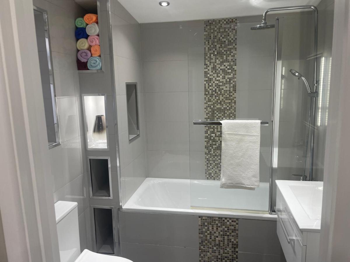 One Bedroom Apartment Goodmayes 外观 照片
